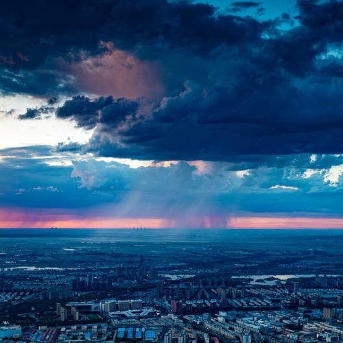 朝阳天空成惊艳,惊艳瞬间，定格美好